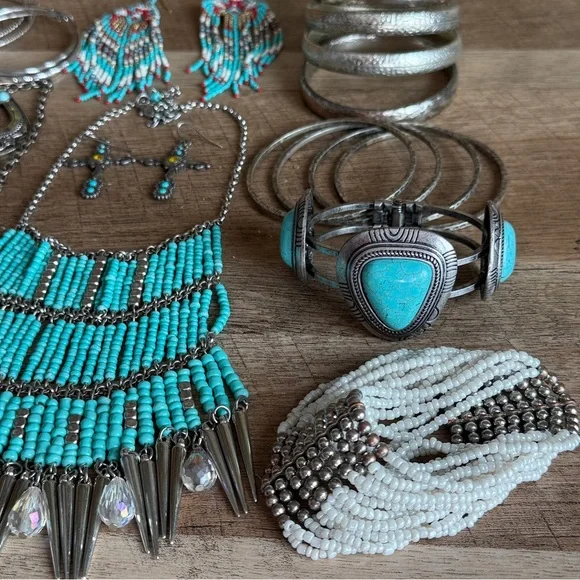 28 Piece Western Statement Jewelry Bundle - Squash Blossom Bracelets Earrings - Picture 11 of 13